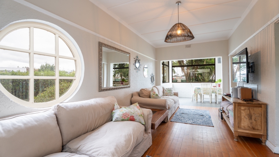 5 Bedroom Property for Sale in Haumannshof Western Cape